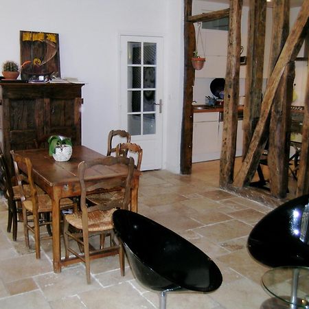 LE MARAIS 3 Bedrooms APT Parijs Buitenkant foto